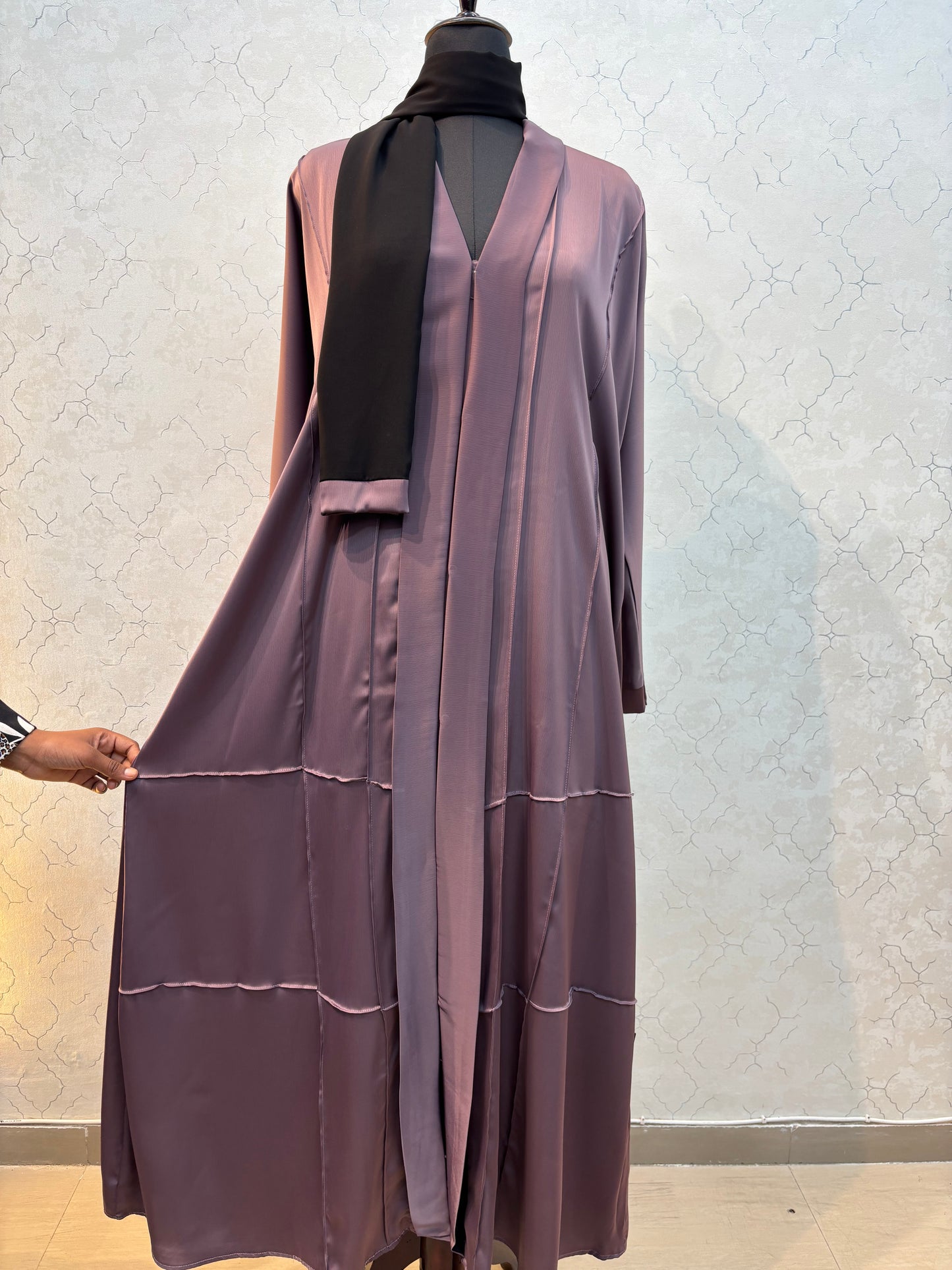 Kimono Style Box Pleated Burkha with Imported Tick Tok Fabric