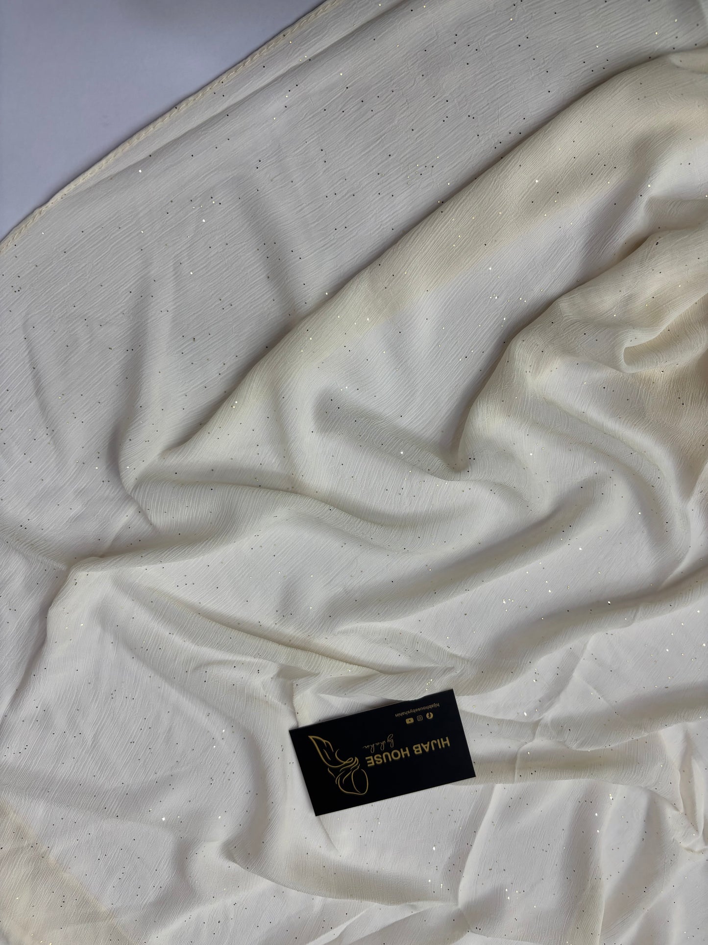 Soft Shimmer Crinkle Chiffon Fabric Hijab Vanilla Cream
