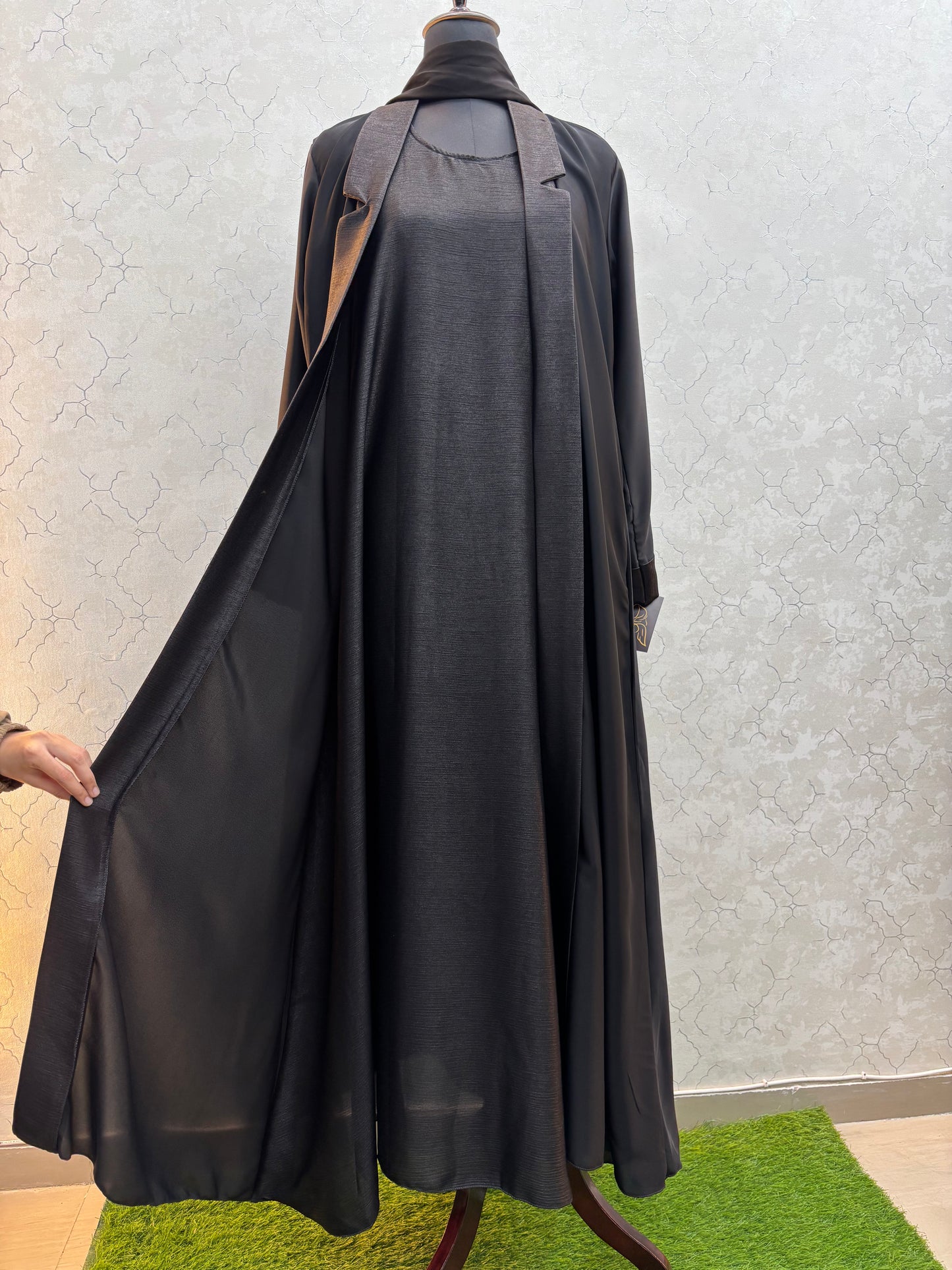 Shrug Burkha With Inner Coat Style