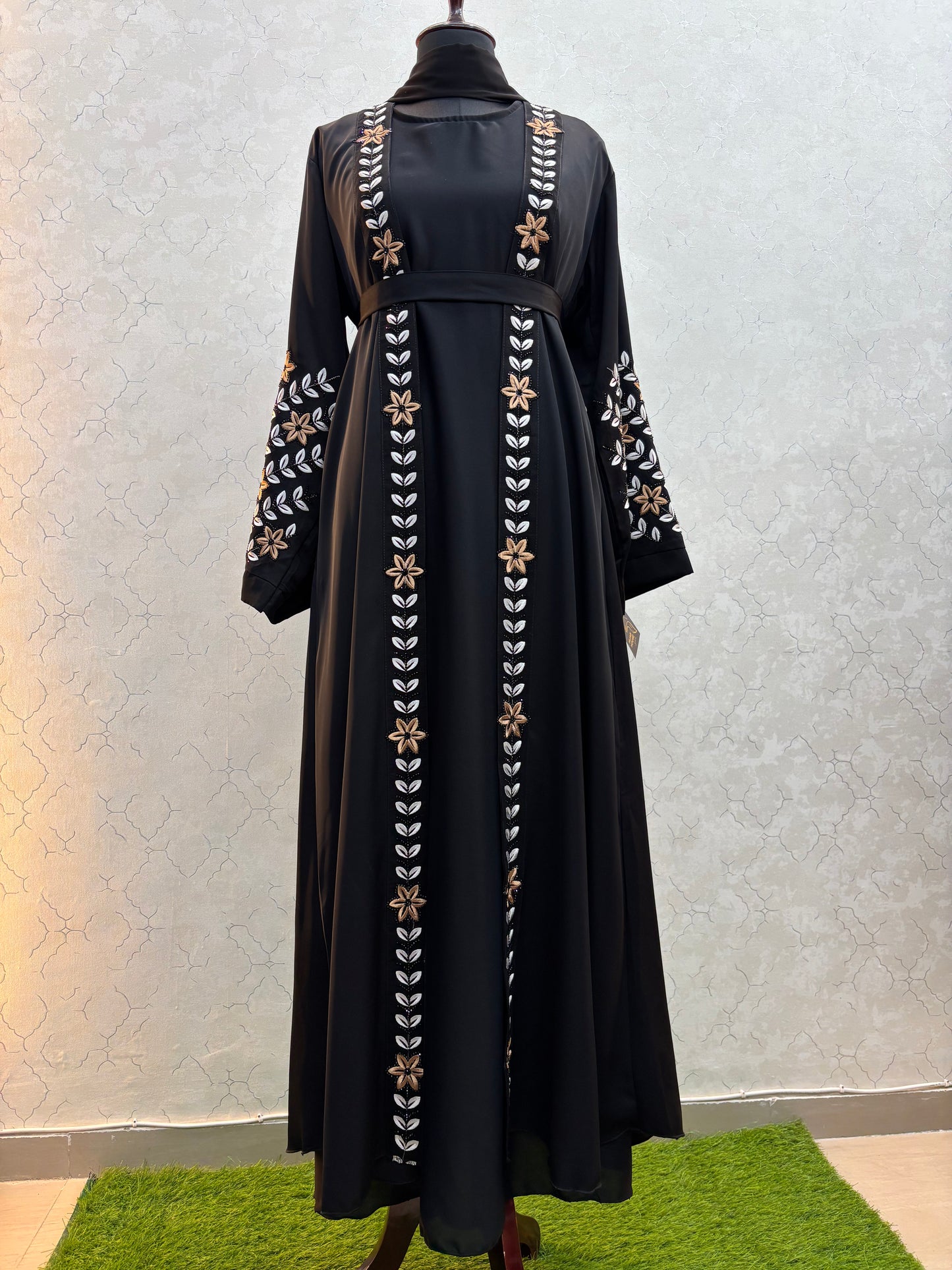 Shrug Burkha With Inner