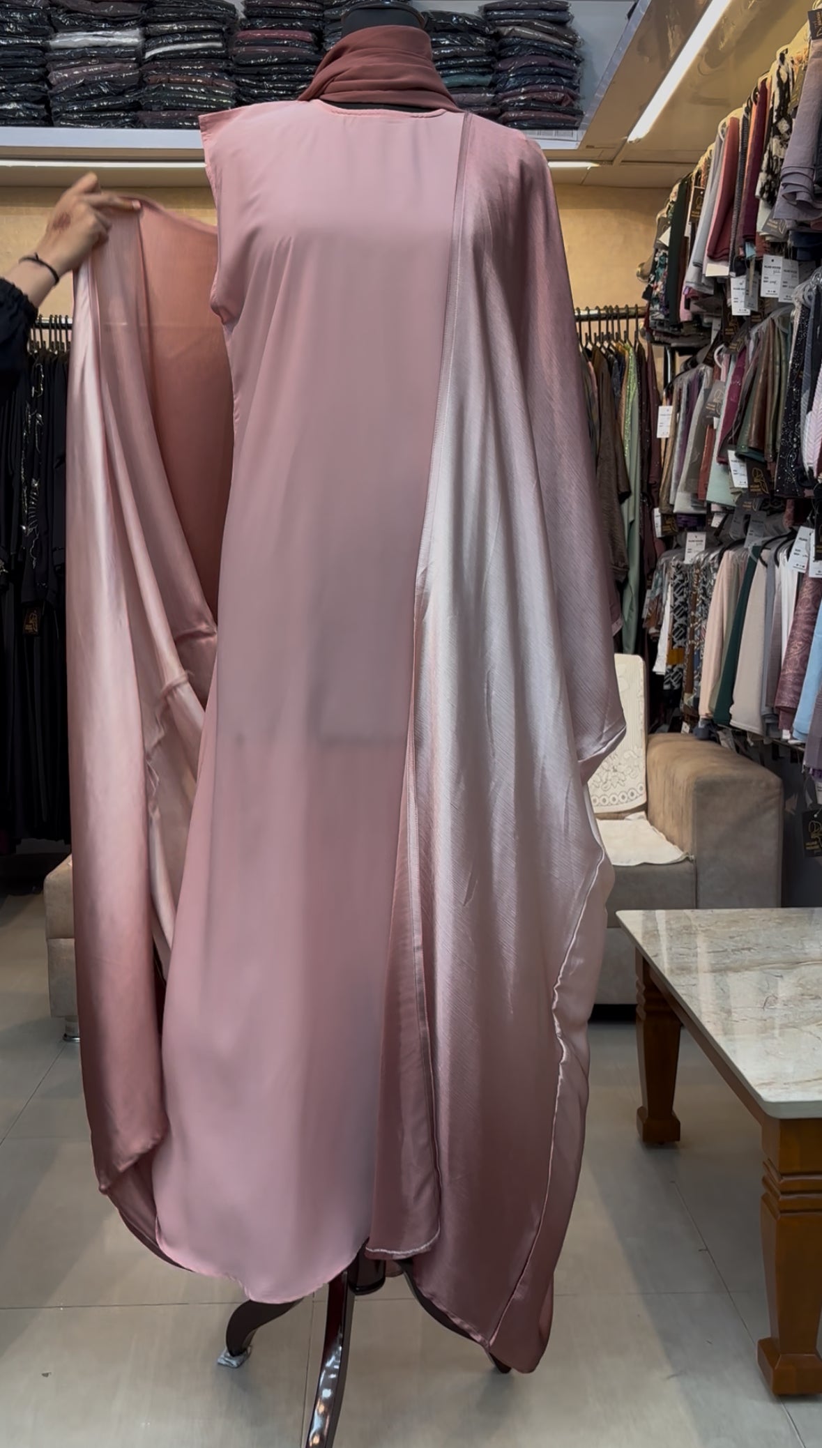 Shrug Abaya With Inner