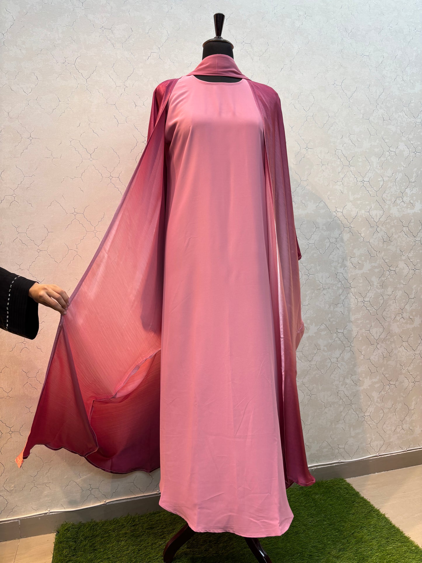 Shrug Abaya With Inner