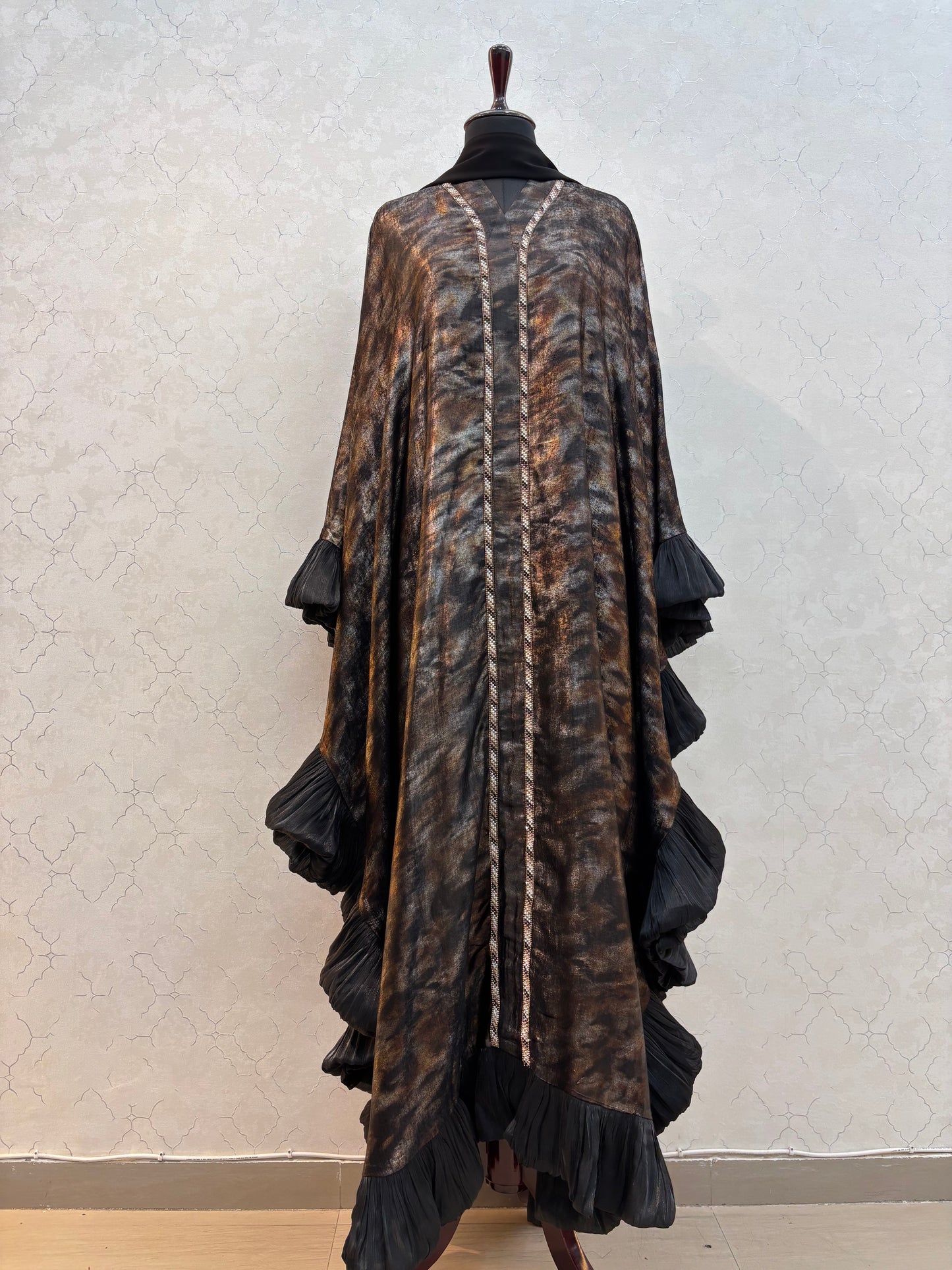 Kaftaan Abaya with Frill Detailing Shimmer Silk Satin Fabric