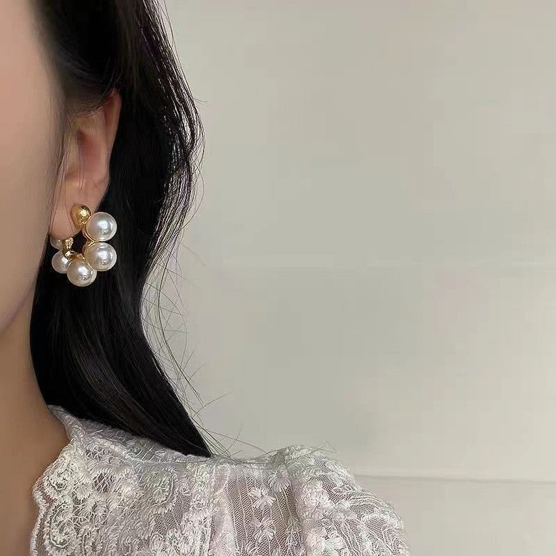 Korean retro C-shaped earrings