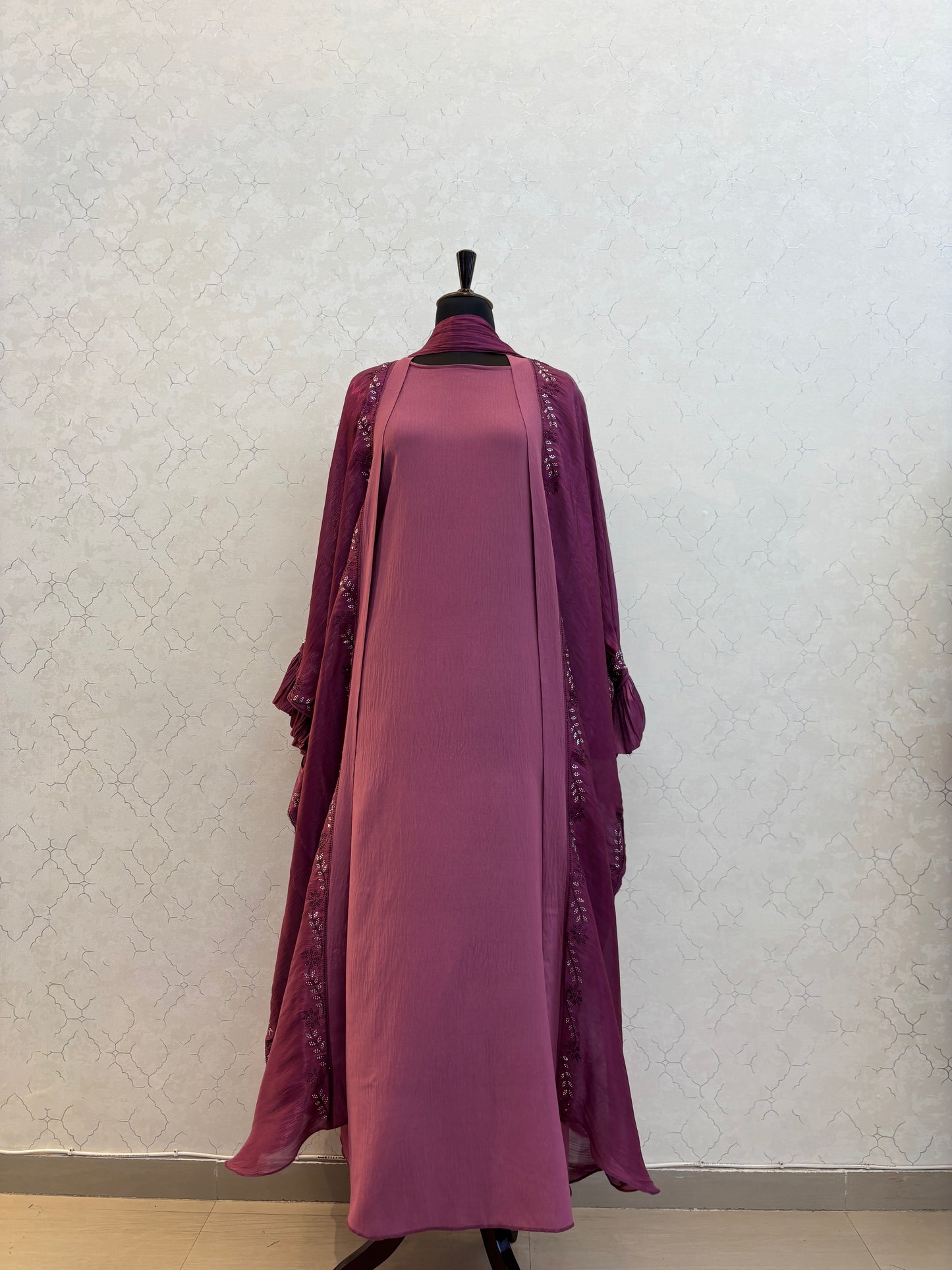 Shrug Abaya with Inner Crushed Chiffon Fabric