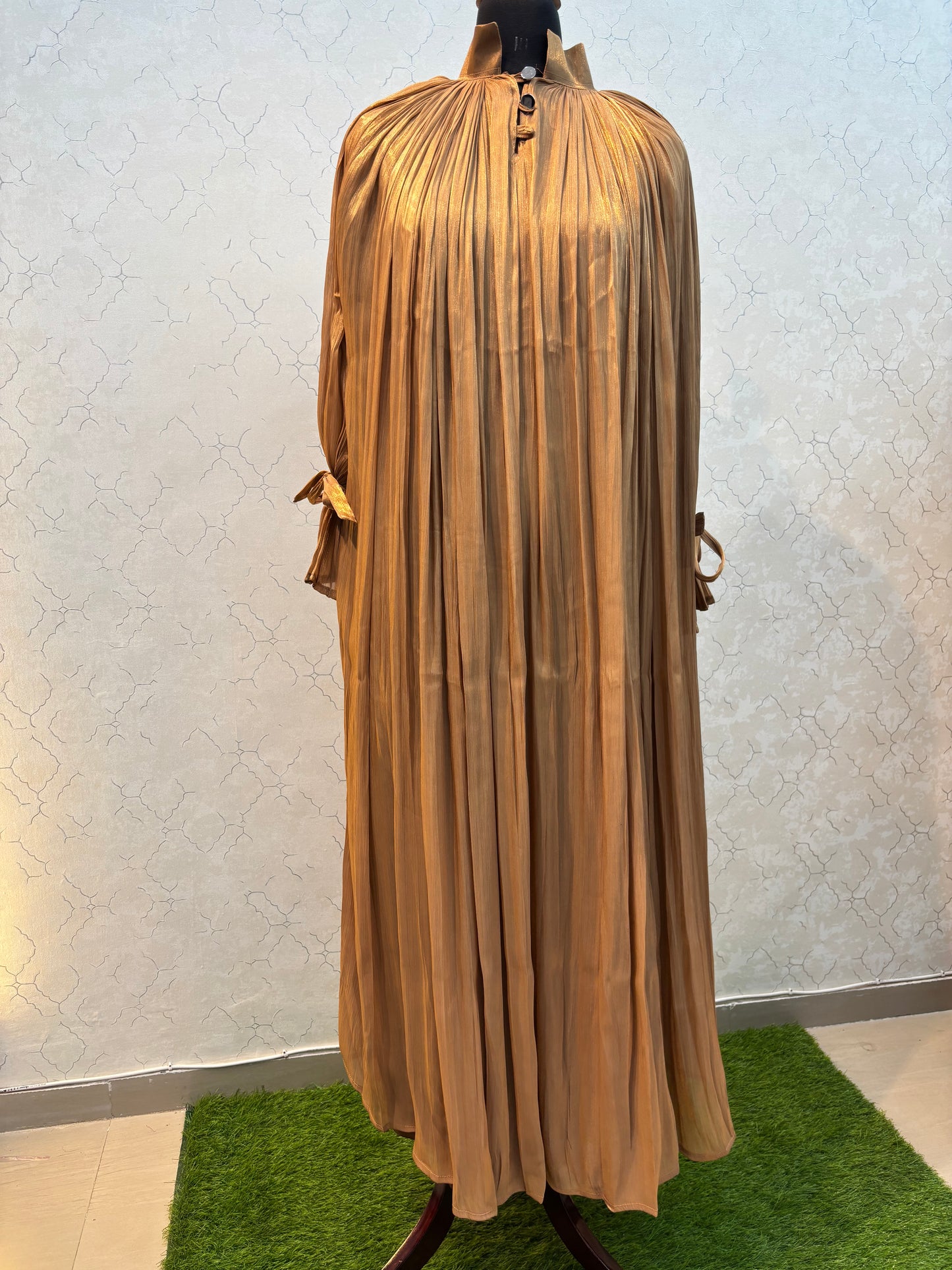 Elegant Pleated Burkha in Shiny Organza Fabric