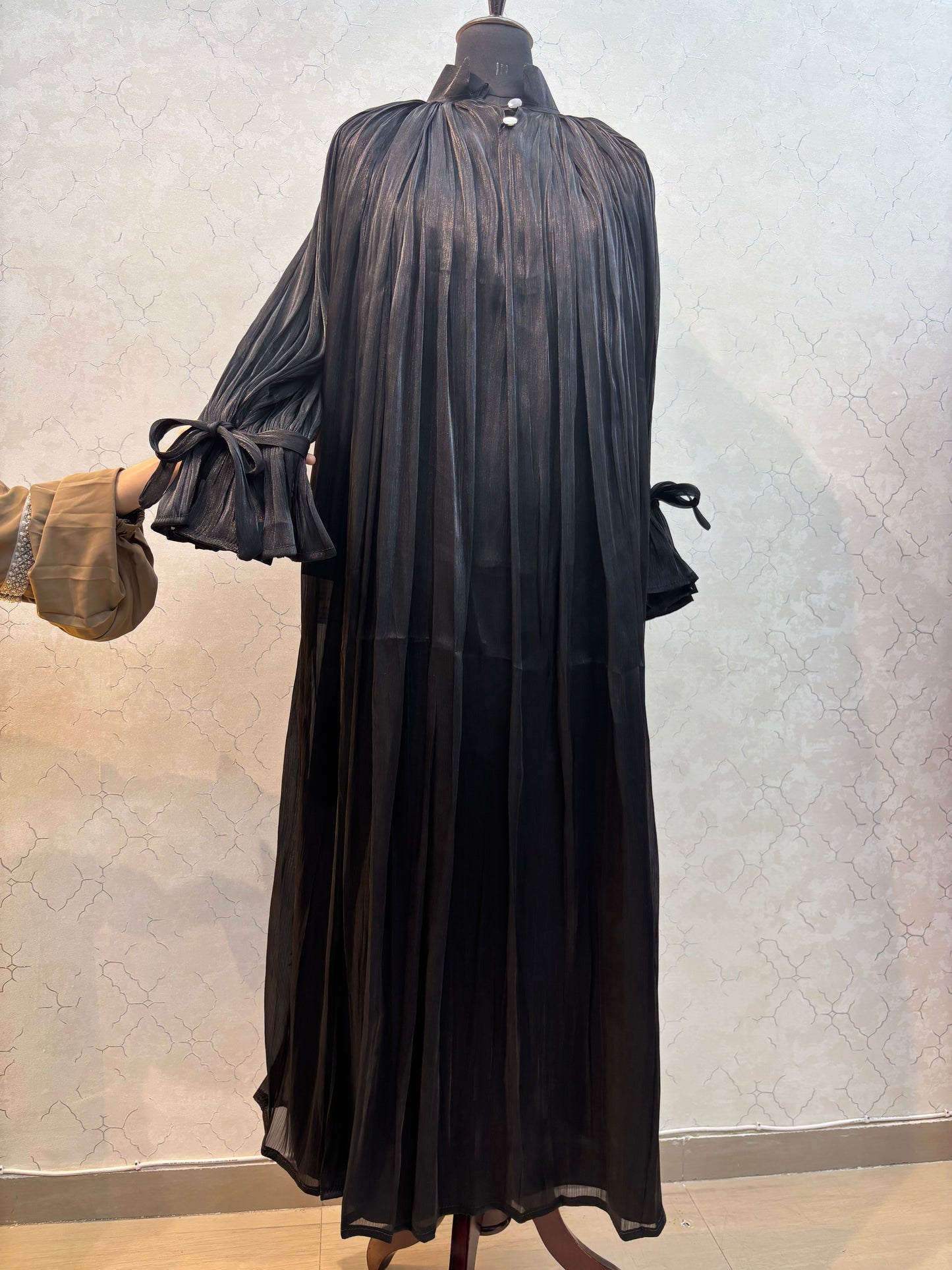 Elegant Pleated Burkha in Shiny Organza Fabric