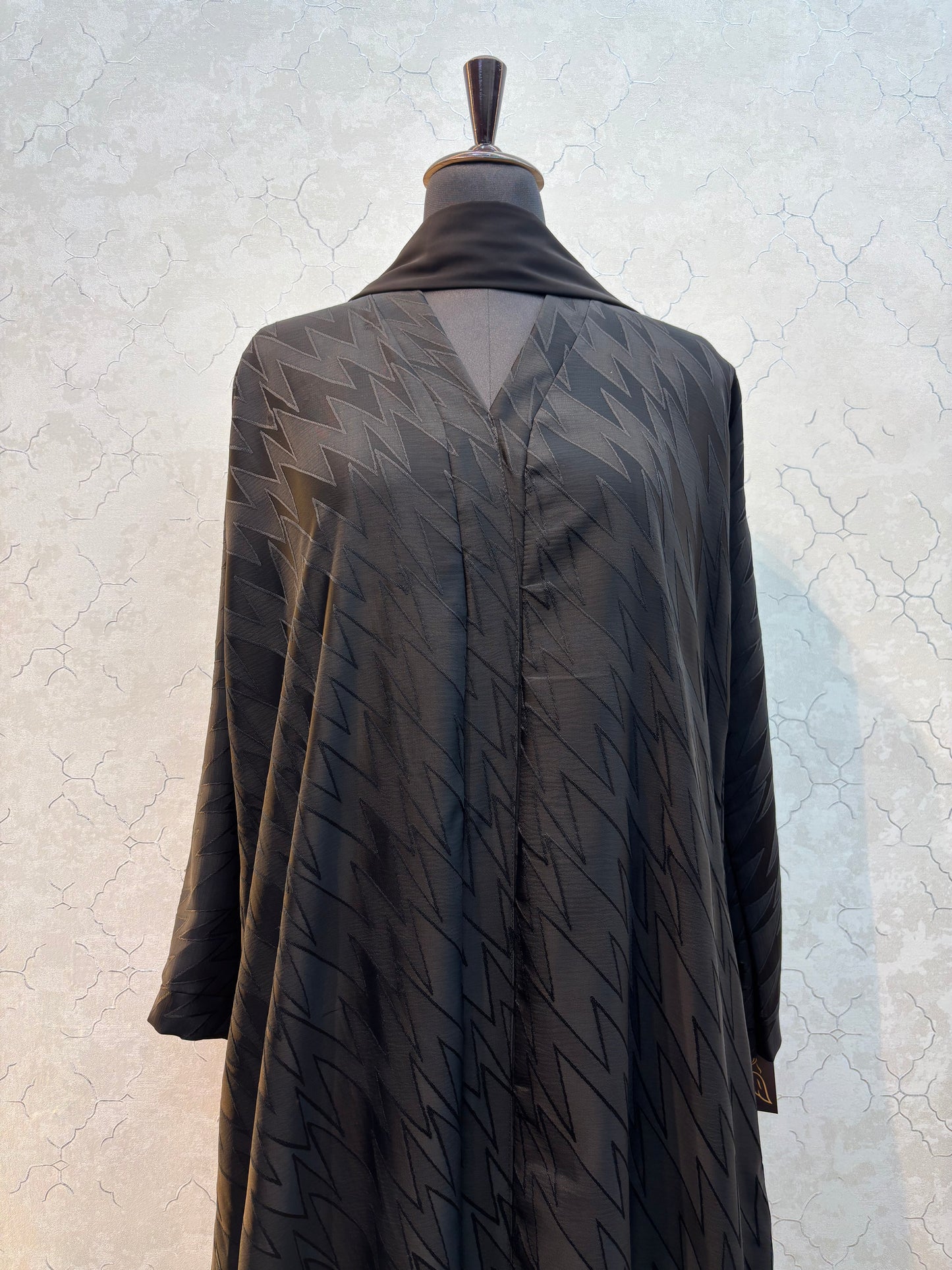 Textured Zig Zag Design Korean Nida Fabric Burkha