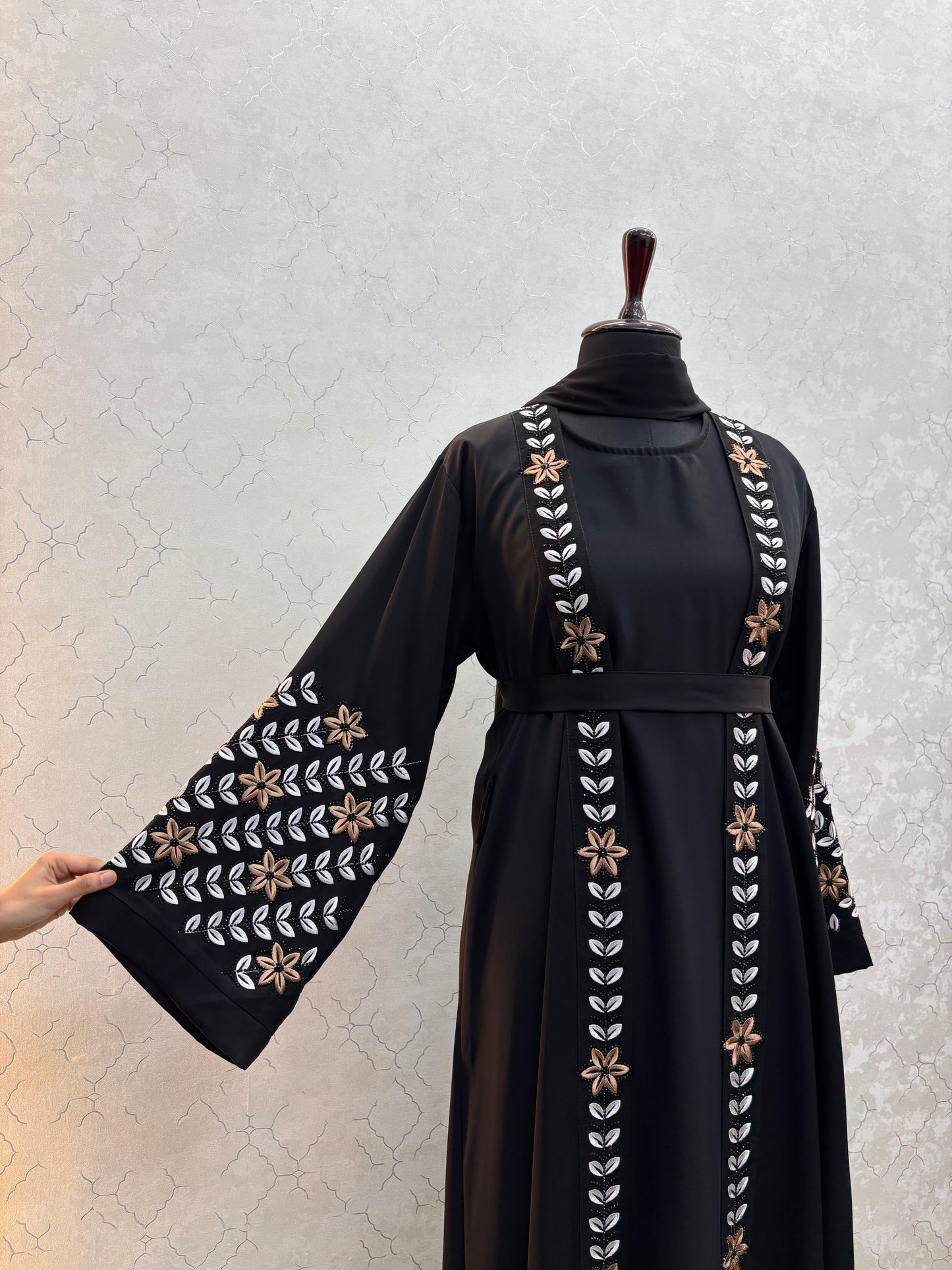 Shrug Burkha With Inner