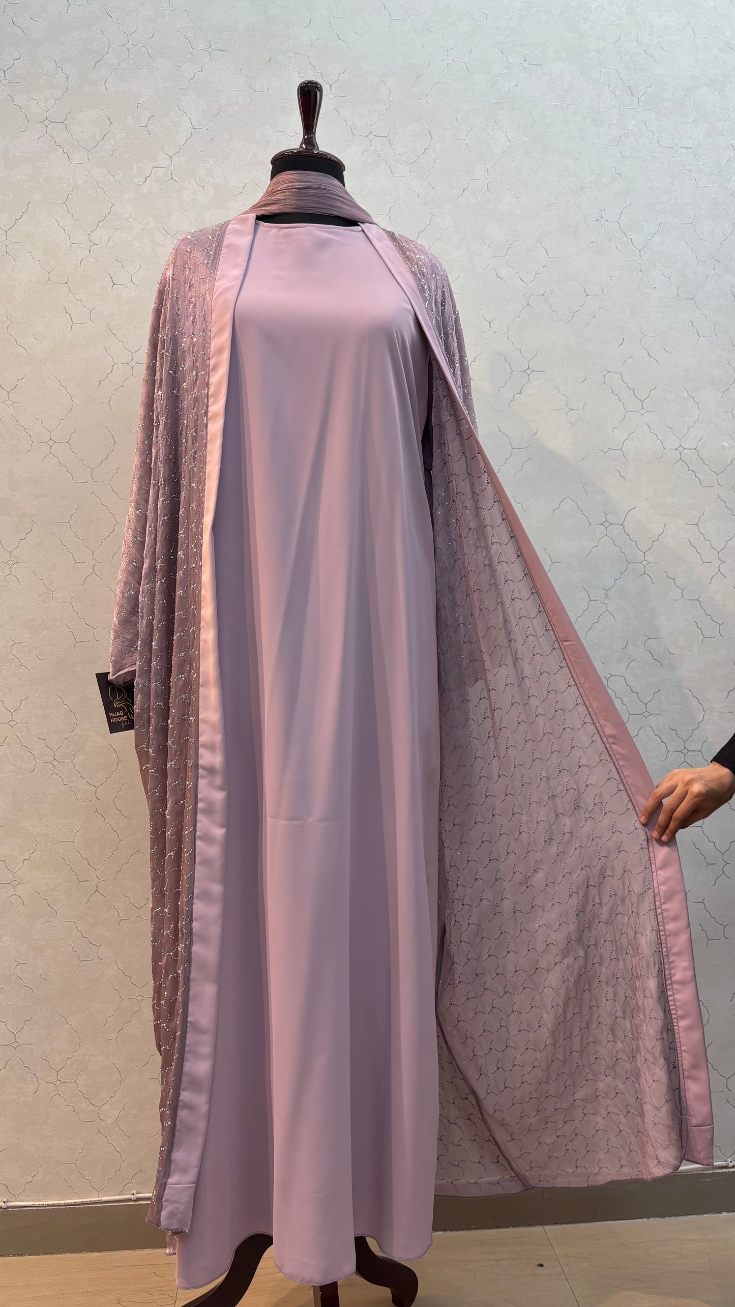 Shrug Abaya With Inner