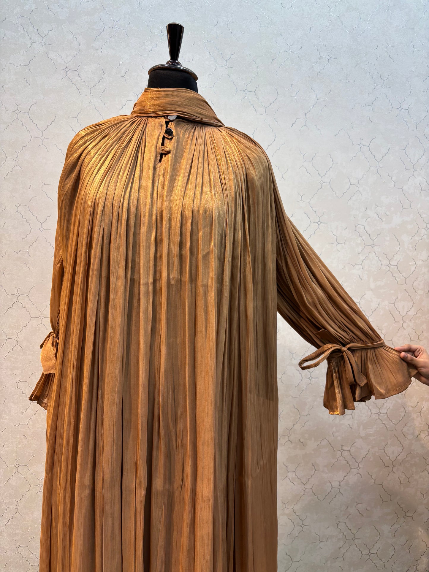 Elegant Pleated Burkha in Shiny Organza Fabric