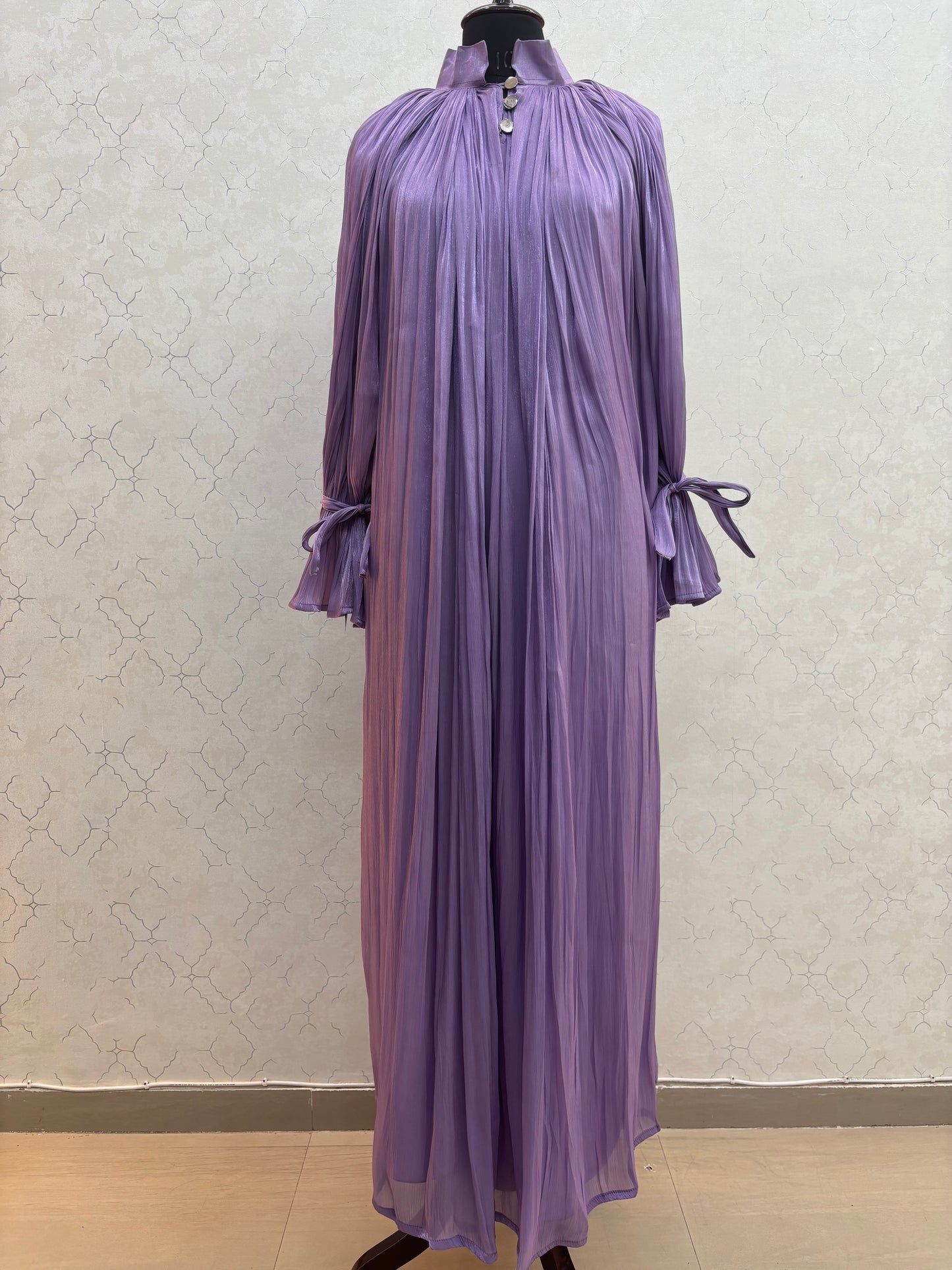Elegant Pleated Burkha in Shiny Organza Fabric